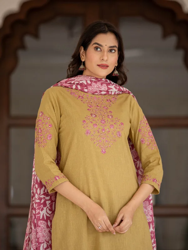 EMBROIDERED 3PC KURTA PANT PAIRED WITH FLORAL DUPATTA