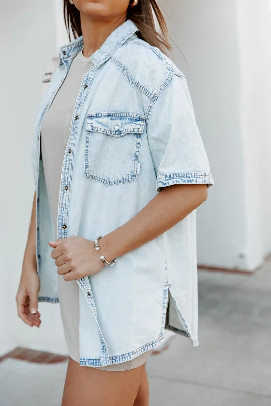 DENIM DOLL BUTTON UP SHACKET