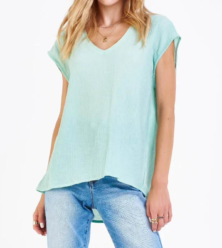 Yanins Sleeveless Top In Sea Foam